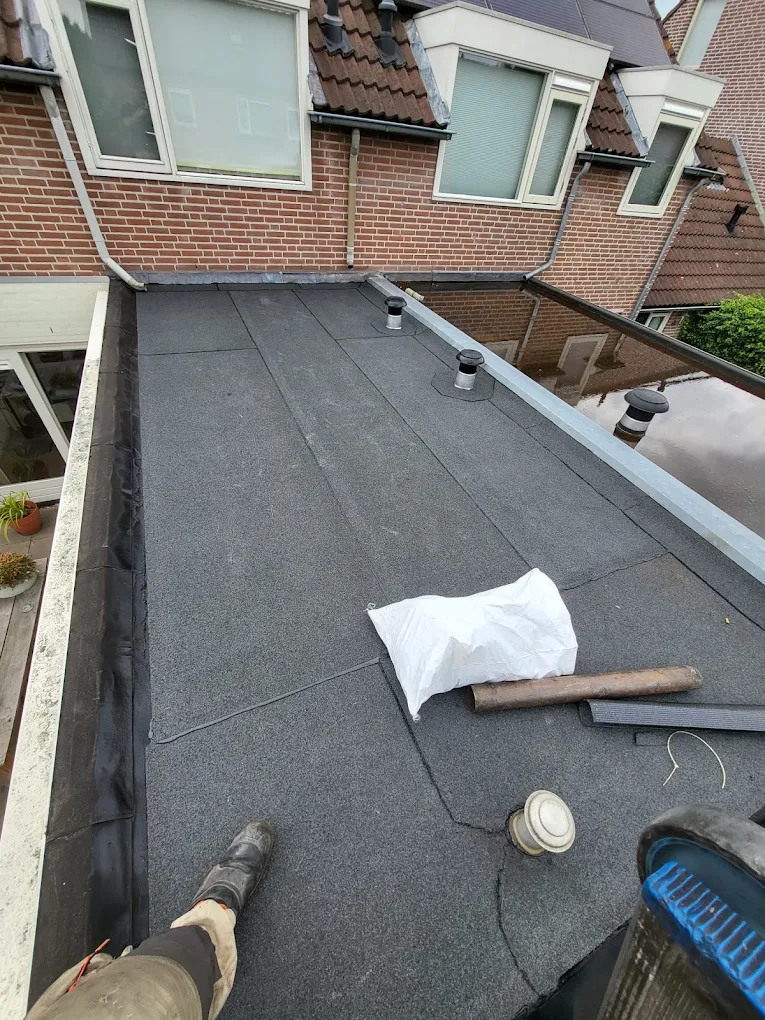 Dakrenovatie Eindhoven – Platte dak renovatie door DakUP